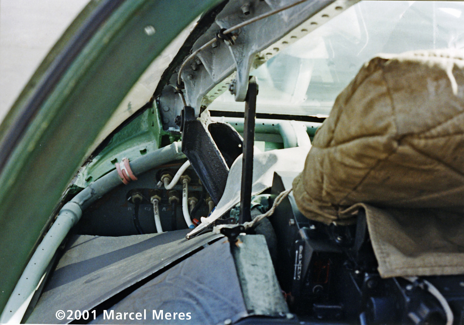 Su-25-Cockpit-demist.jpg