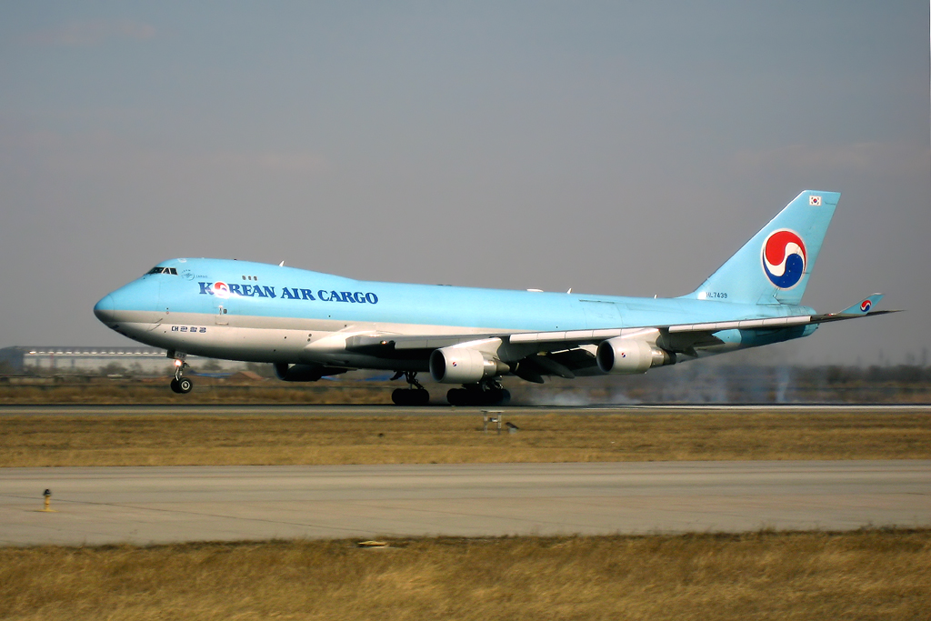 B744-HL7439.jpg