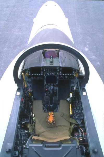 F-18E.jpg