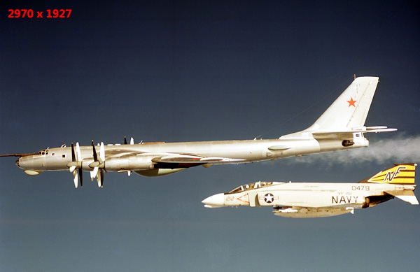 F-4B_VF-161_CV-41_TU-95.jpg